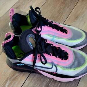Womens Air Max 2090 Lotus Pink